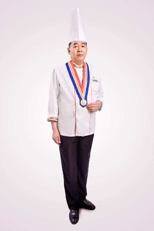 张卫民 