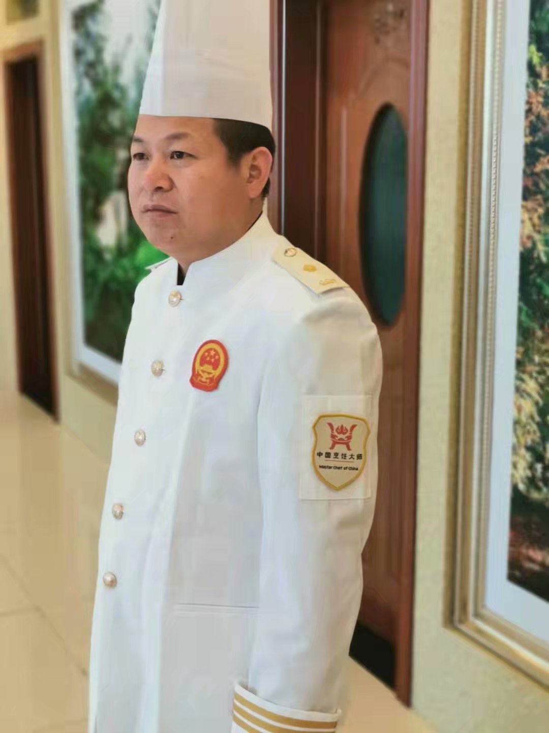 张仕强