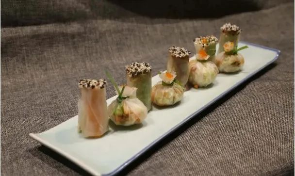 蔬菜脆米皮软嫩搭配北极贝
